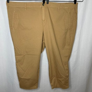 Torrid Tan Utility Capri Pants‎